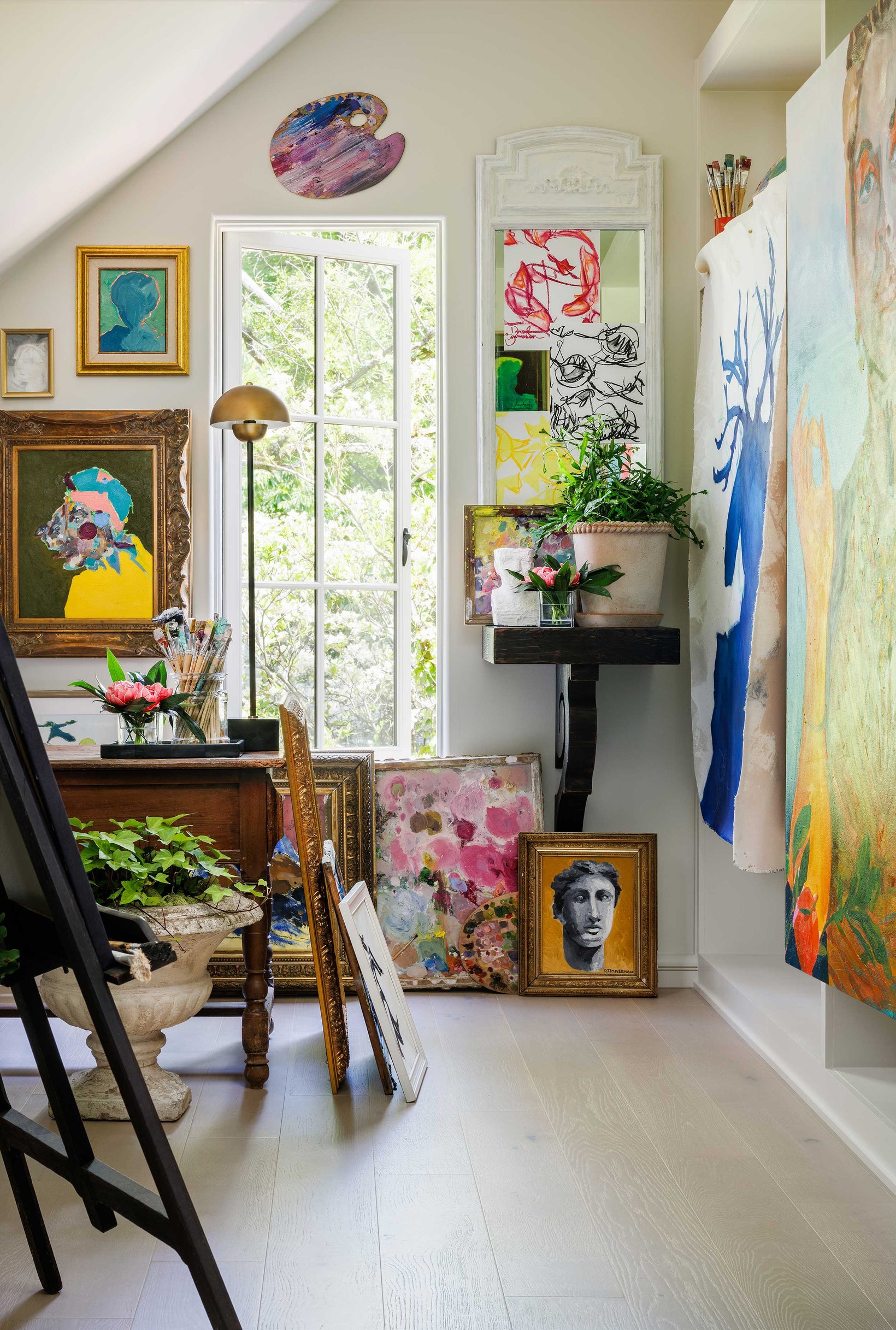 Evan Millárd - Julie Neil Designs