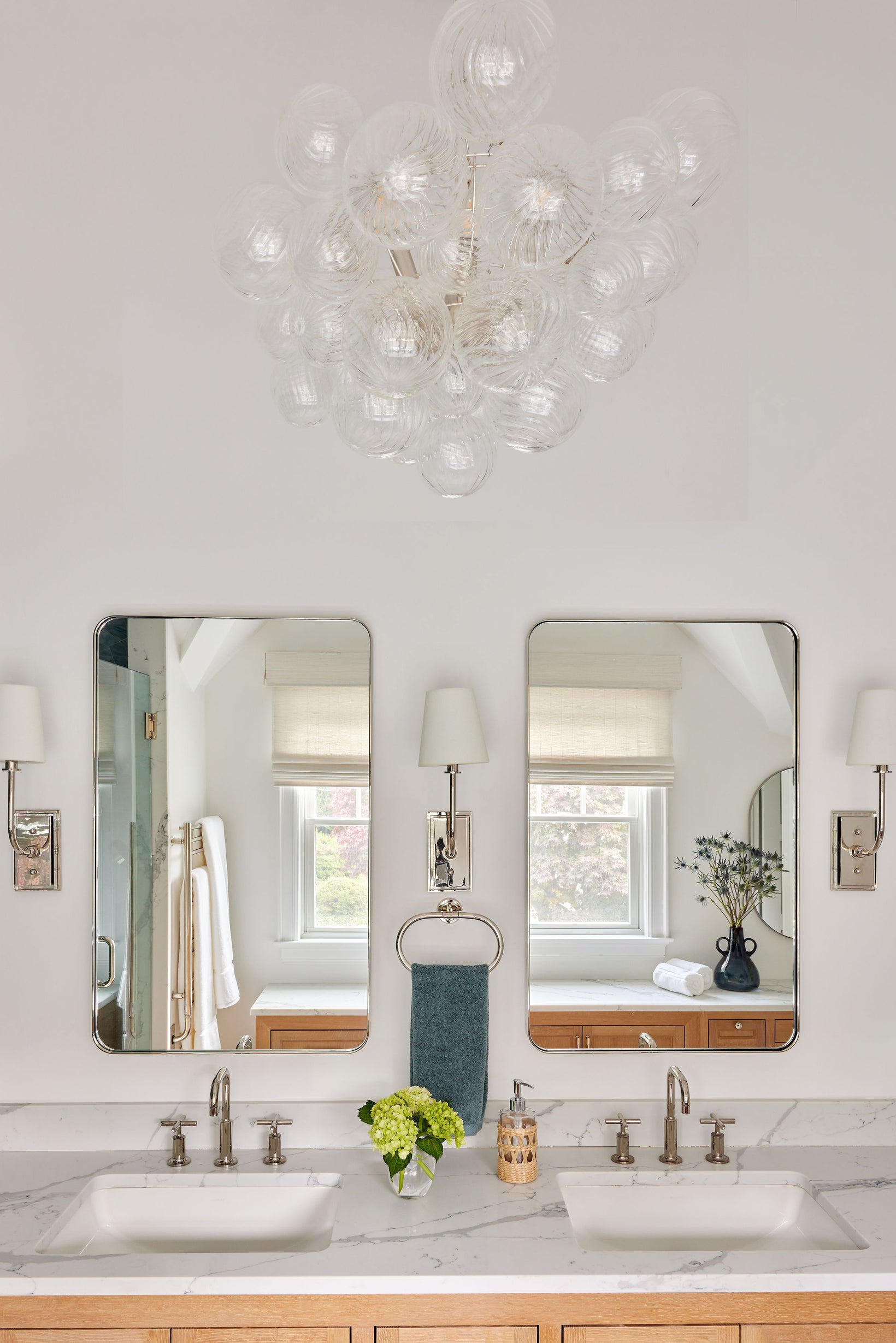 William Lyon Designs - Julie Neil Designs