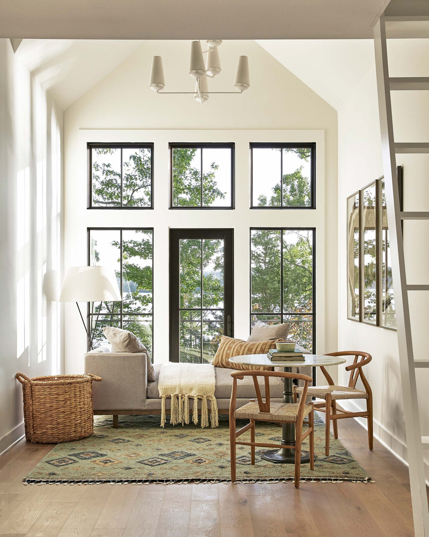 Brad Ramsey Interiors - Julie Neil Designs
