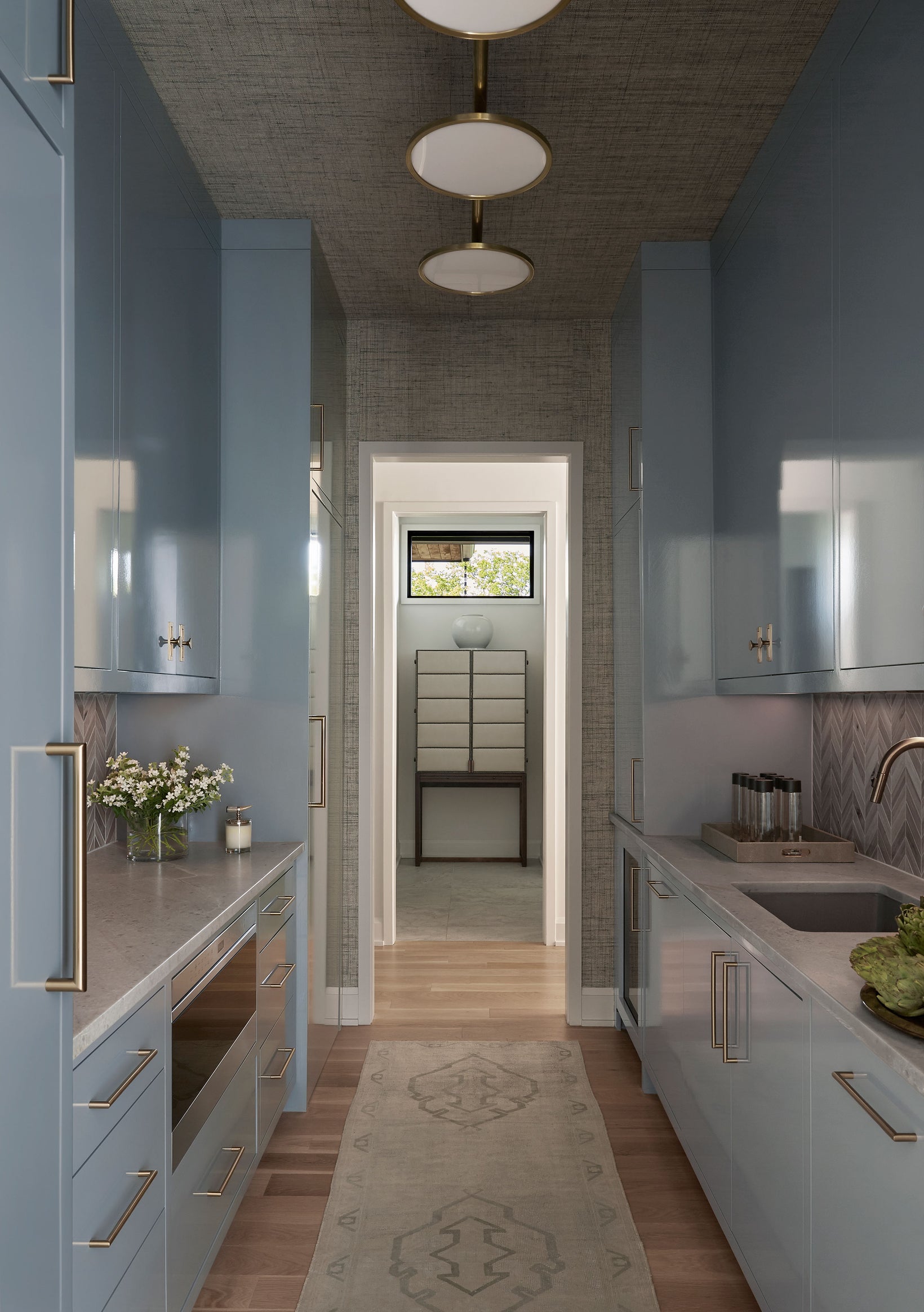 Brad Ramsey Interiors - Julie Neil Designs