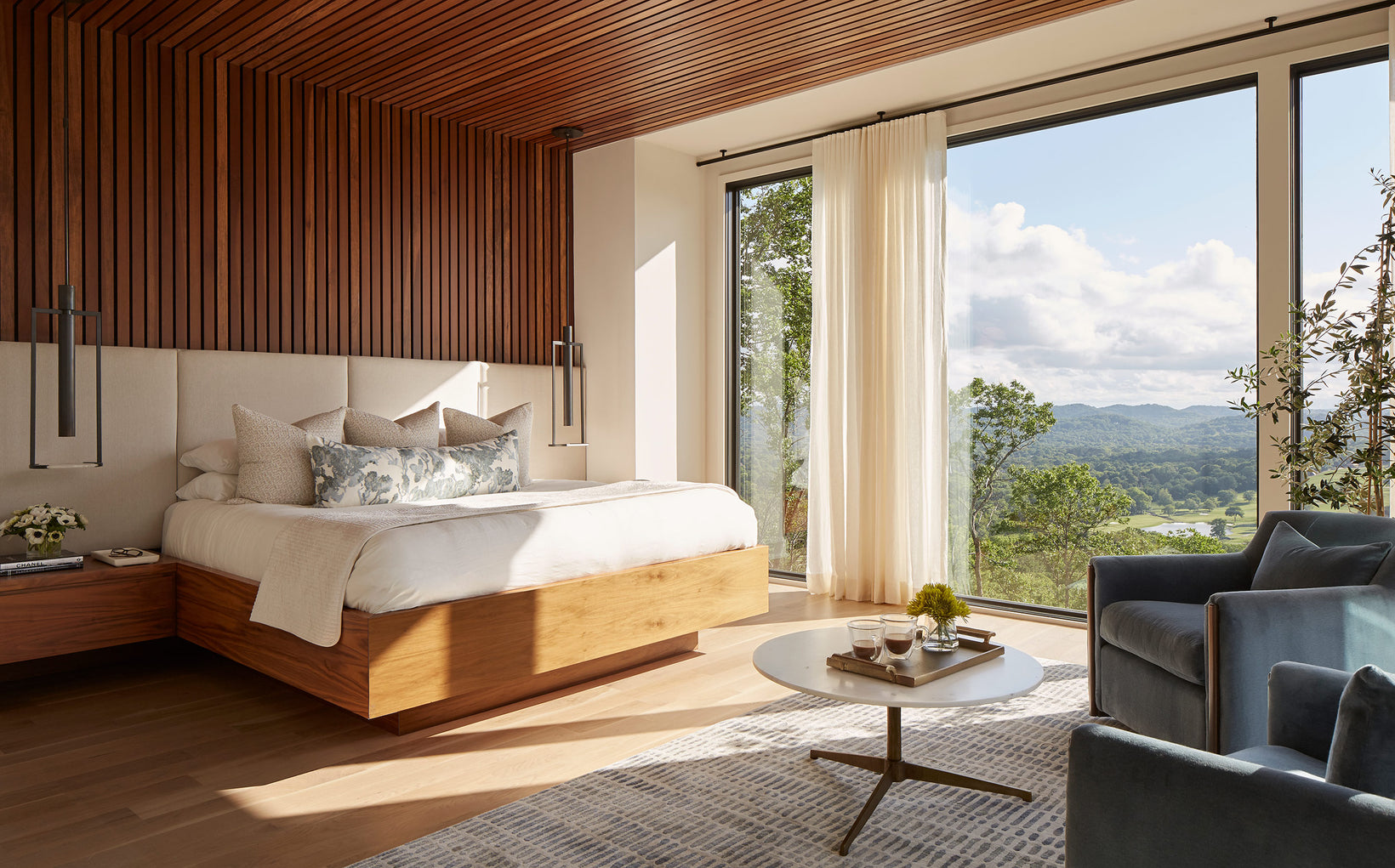 Brad Ramsey Interiors - Julie Neil Designs