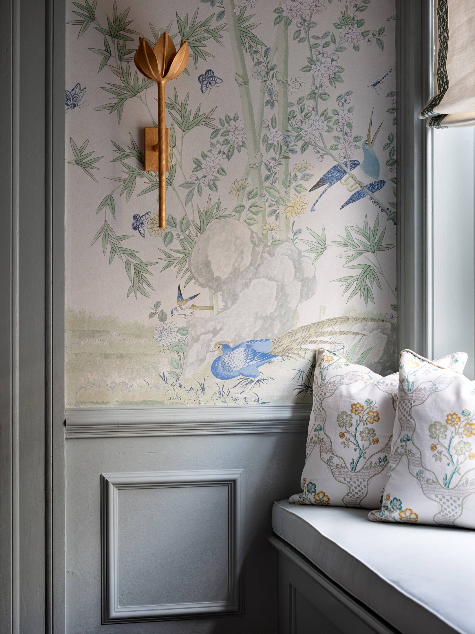 Ellen Kastelberg Interiors - Julie Neil Designs