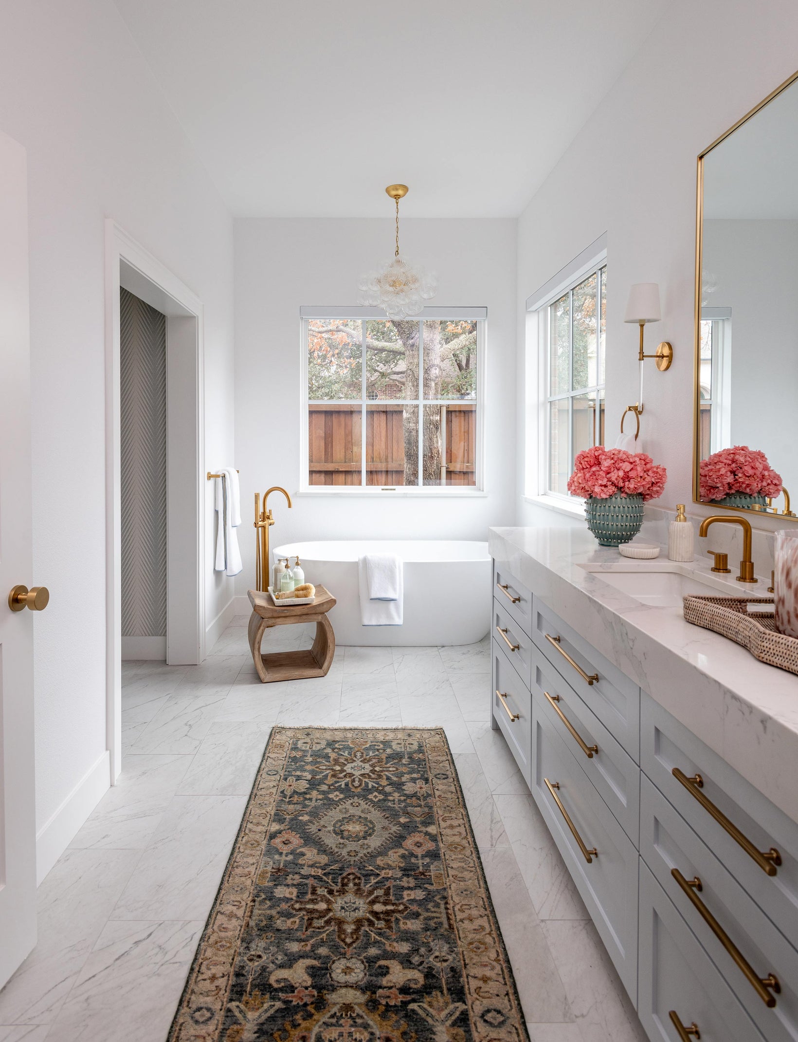 Studio White Interiors - Julie Neil Designs