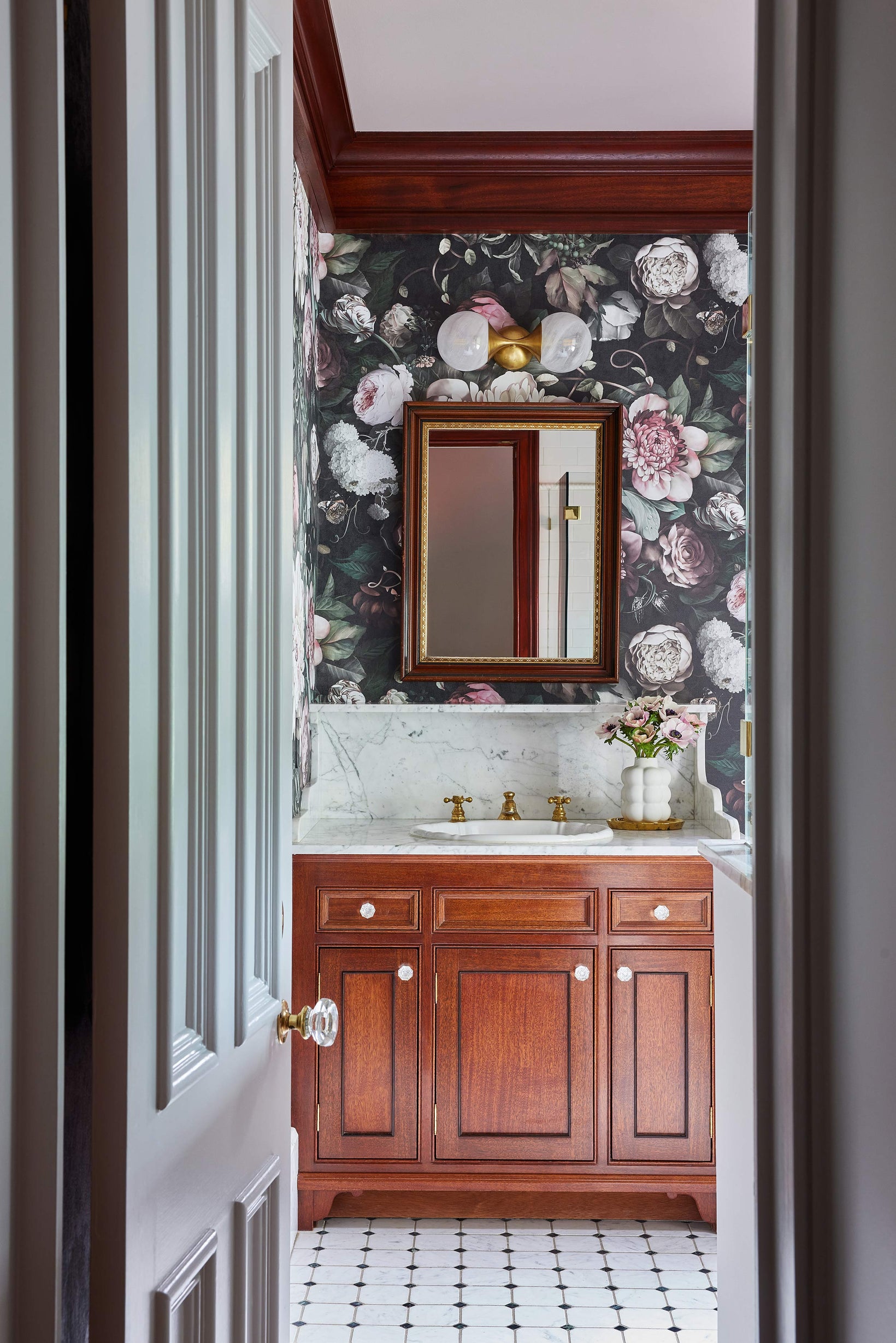 William Lyon Designs - Julie Neil Designs