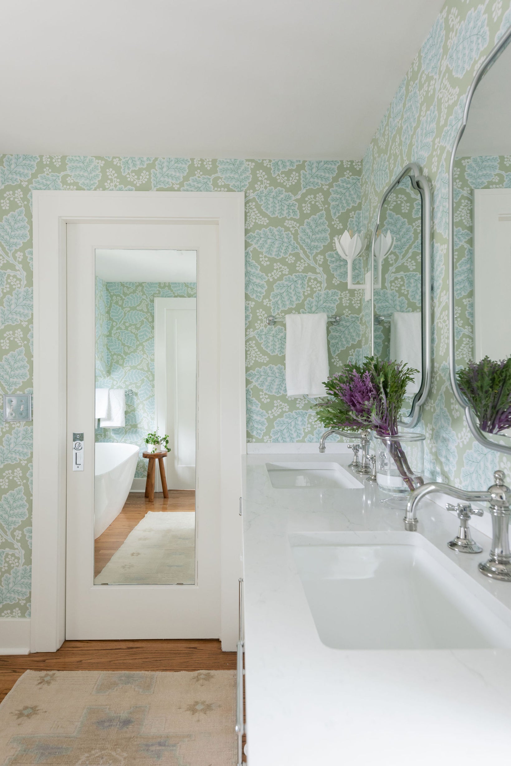 Elizabeth Burch Interiors - Julie Neil Designs