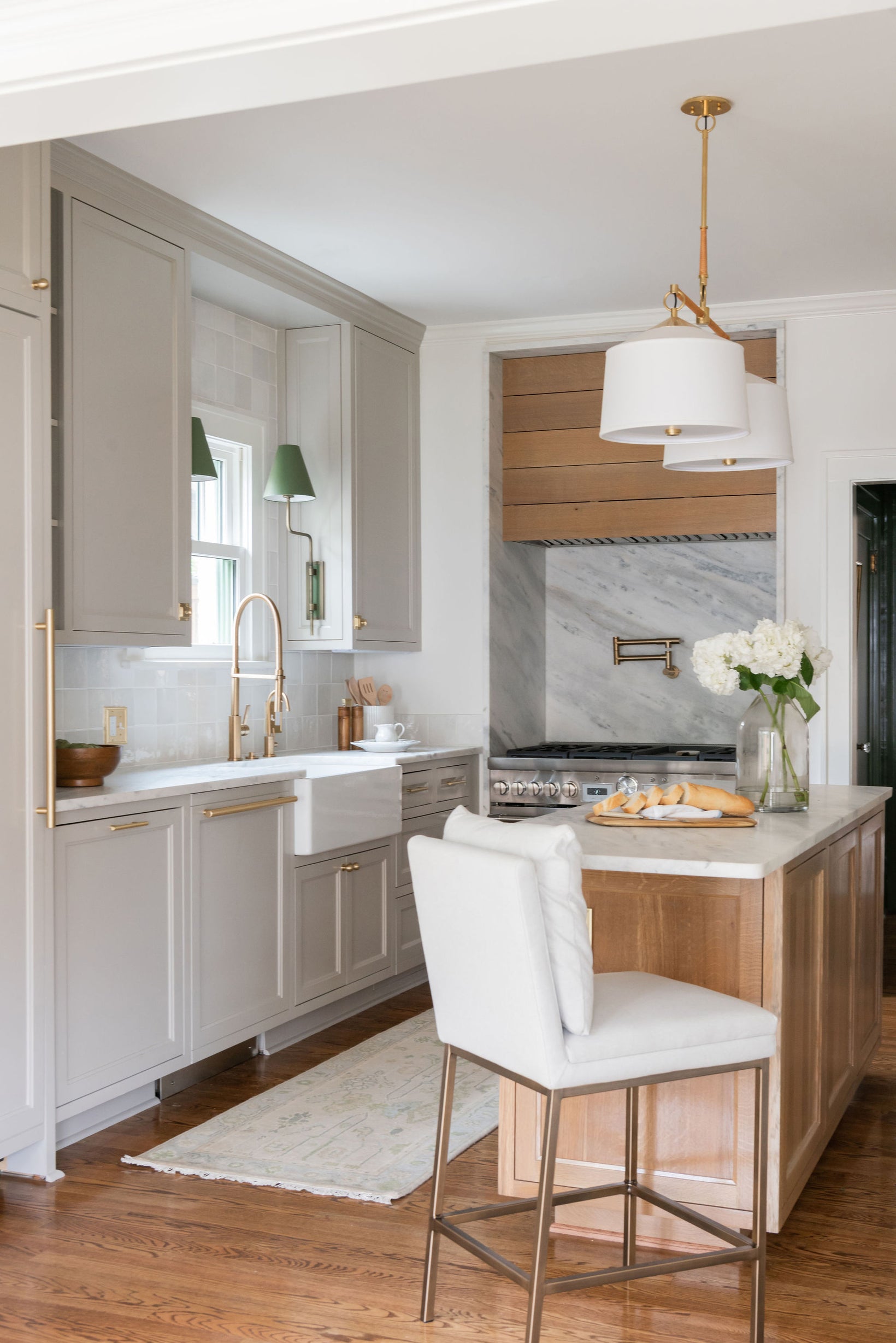 Elizabeth Burch Interiors - Julie Neil Designs
